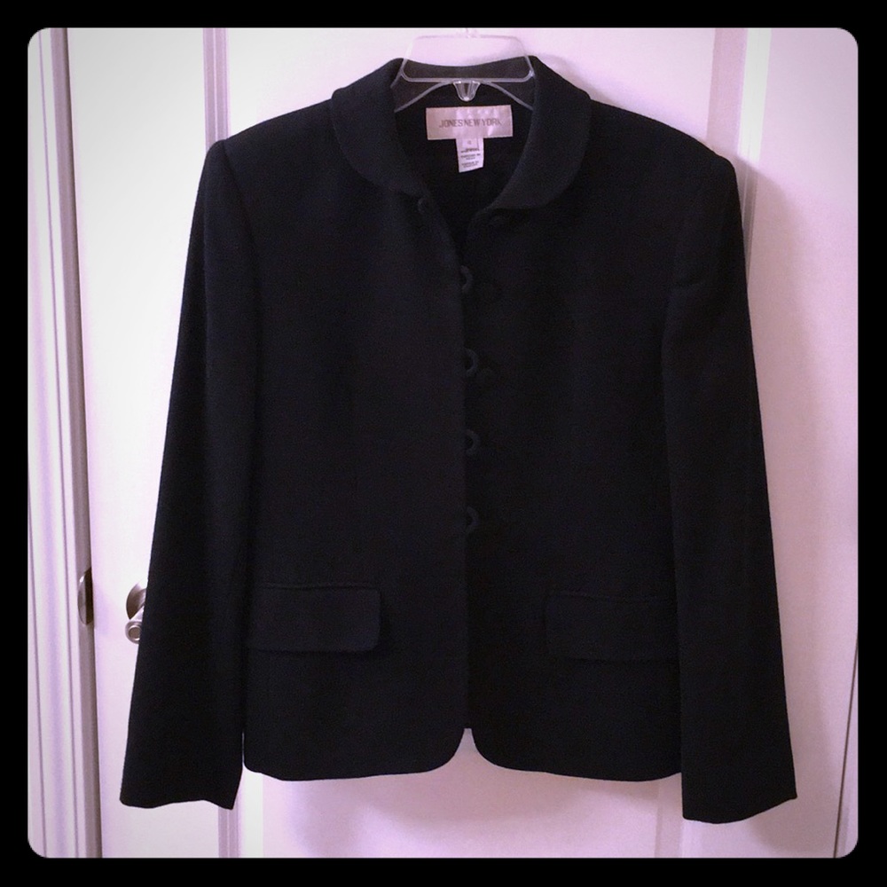 Women’s Jones New York black wool blazer size 4